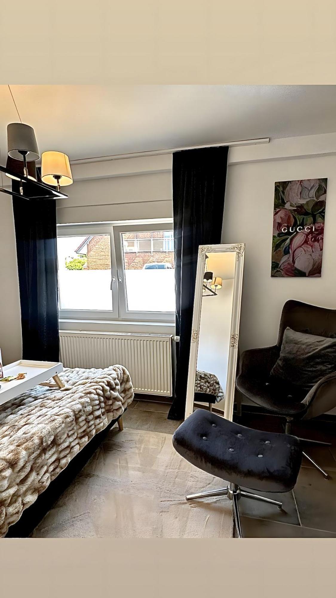 Appartement Deluxe Mit Terrasse Duisburg